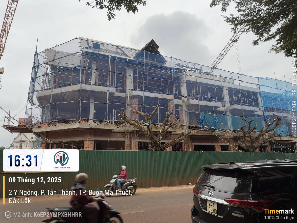 Xây nhà trọn gói 1 trệt 1 lầu 1 tum hiện đại - hình minh họa 4