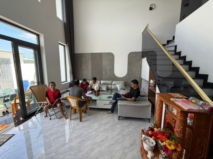 Thiết Kế Và Xây Dựng Nhà Phố 1 Trệt + 1 Gác Lửng Hiện Đại (Mr Hùng) Cái Bè - Tiền Giang